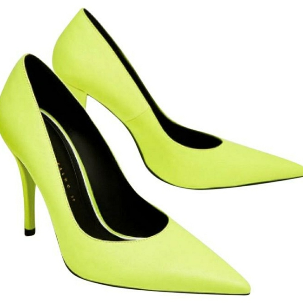 NWT Zara Neon Yellow Pumps
